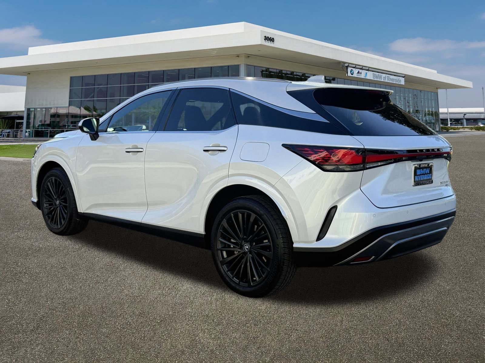 Used 2024 Lexus RX 350h 350h image 7