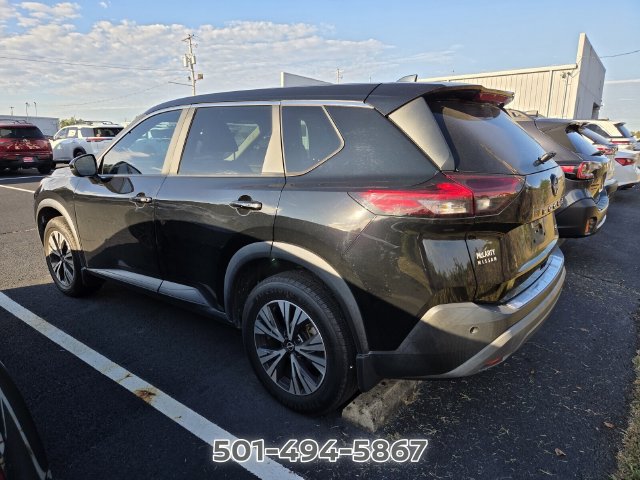 Used 2023 Nissan Rogue SV FWD image 5