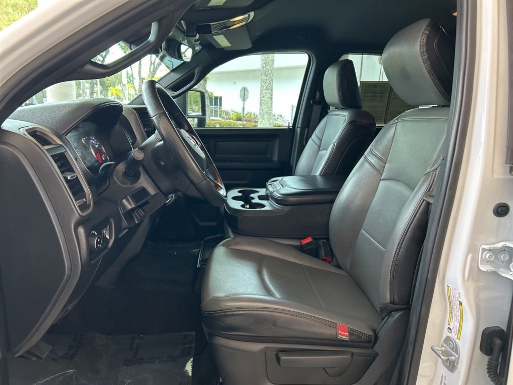 Used 2025 RAM 3500 Tradesman image 9