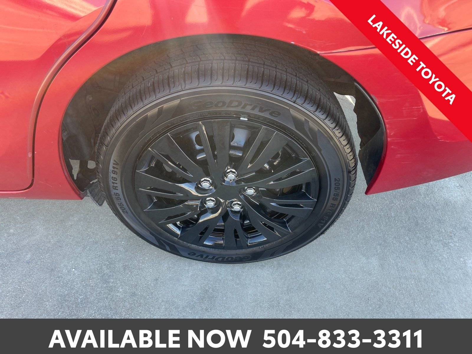 Used 2016 Toyota Corolla LE image 12