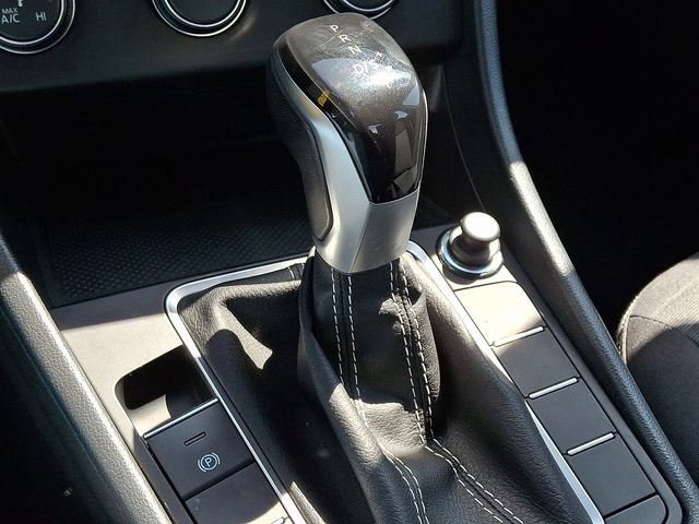 Used 2022 Volkswagen Jetta S image 16