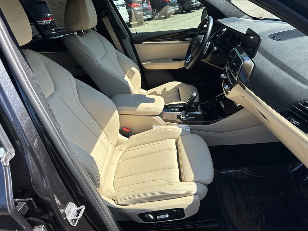 Used 2019 BMW X3 sDrive30i w/ Driving Assistance Package RWD image 13