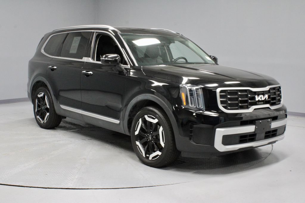 Used 2025 Kia Telluride S