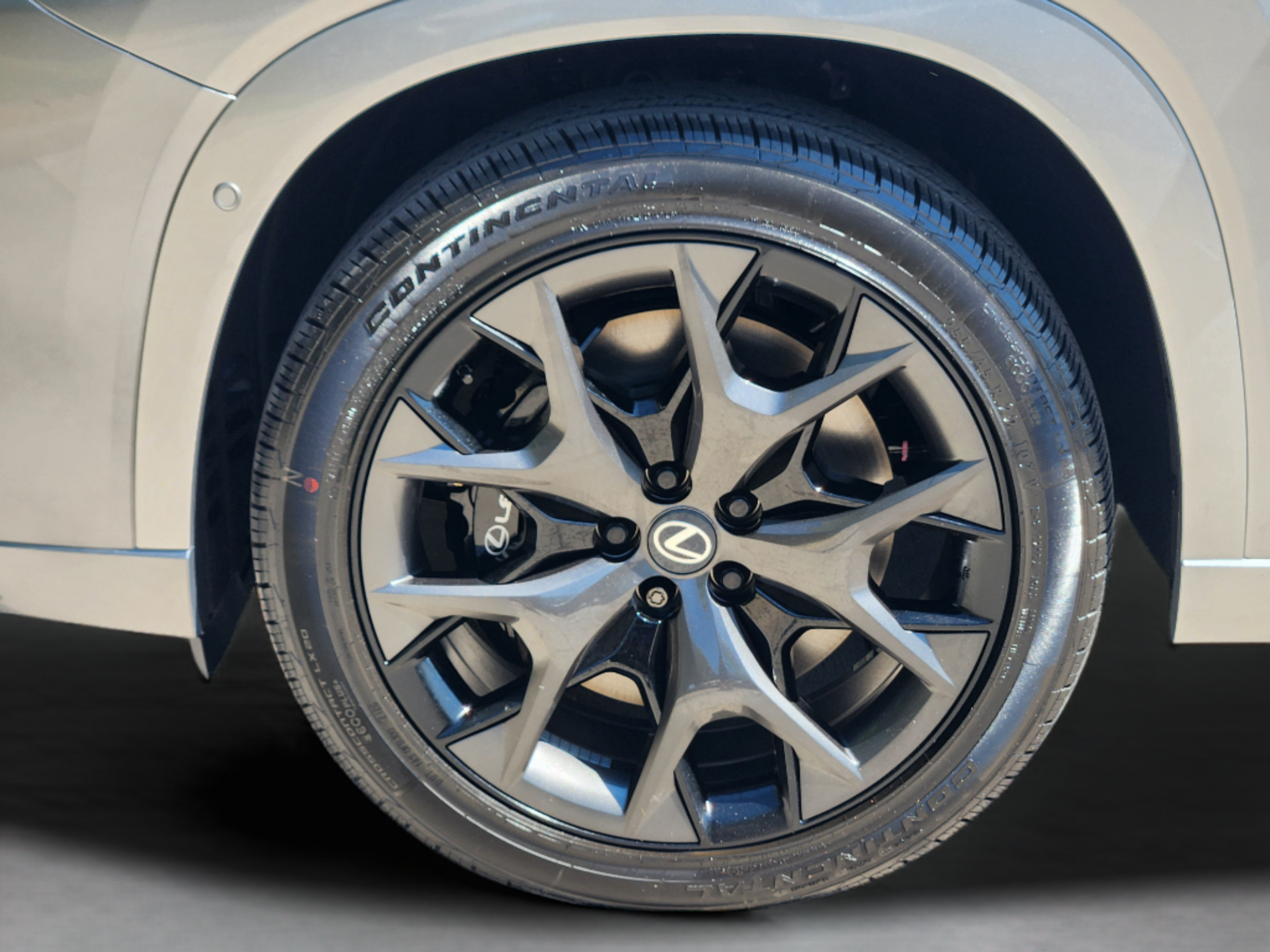 New 2026 Lexus TX 500h AWD image 26