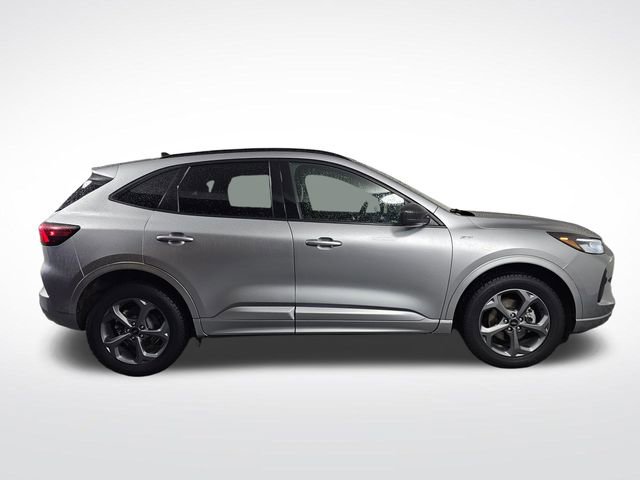 Used 2023 Ford Escape ST-Line image 8