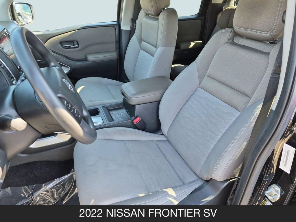 Used 2022 Nissan Frontier SV AWD/4WD image 14