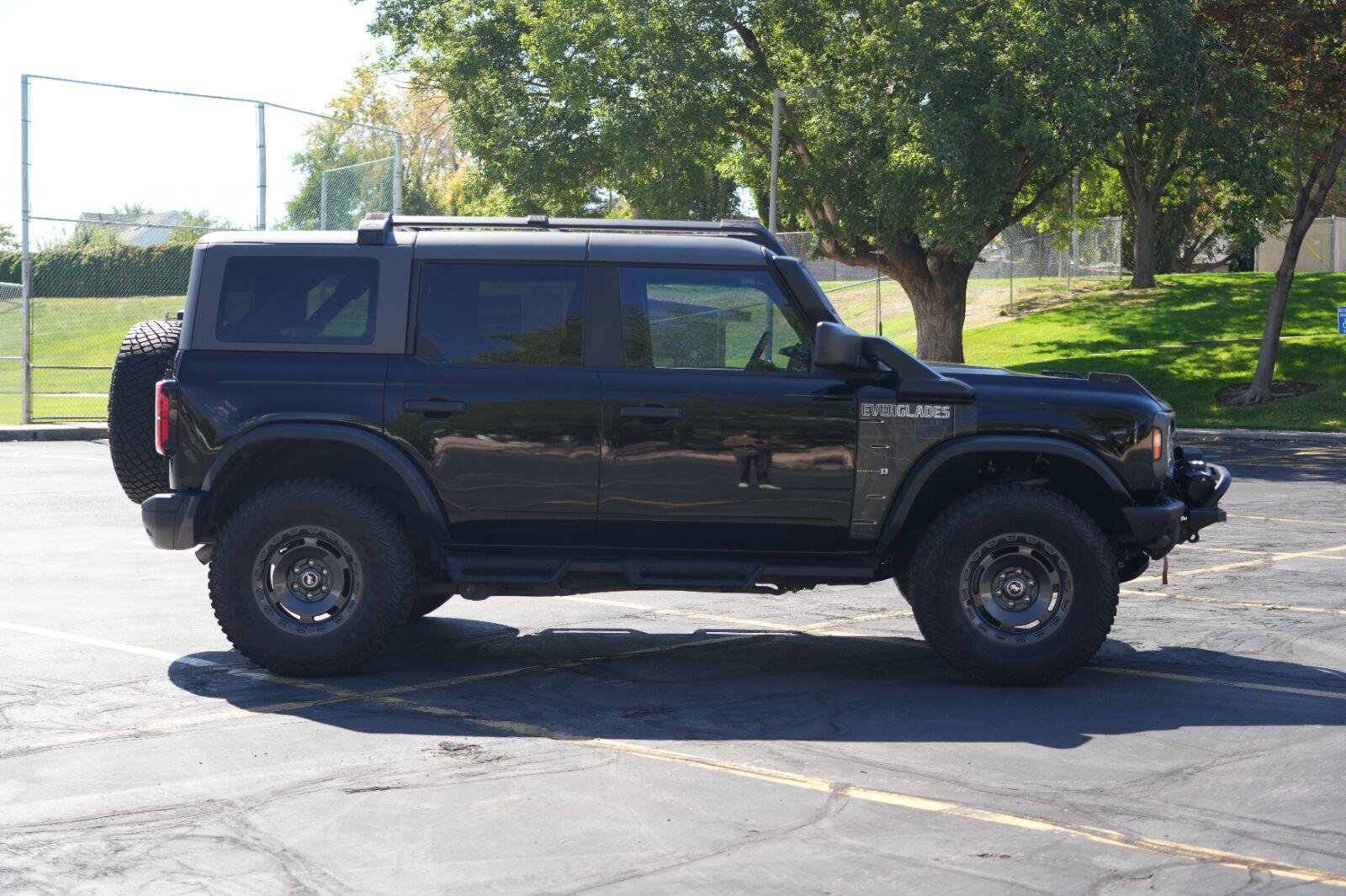 Used 2024 Ford Bronco Everglades AWD/4WD image 6