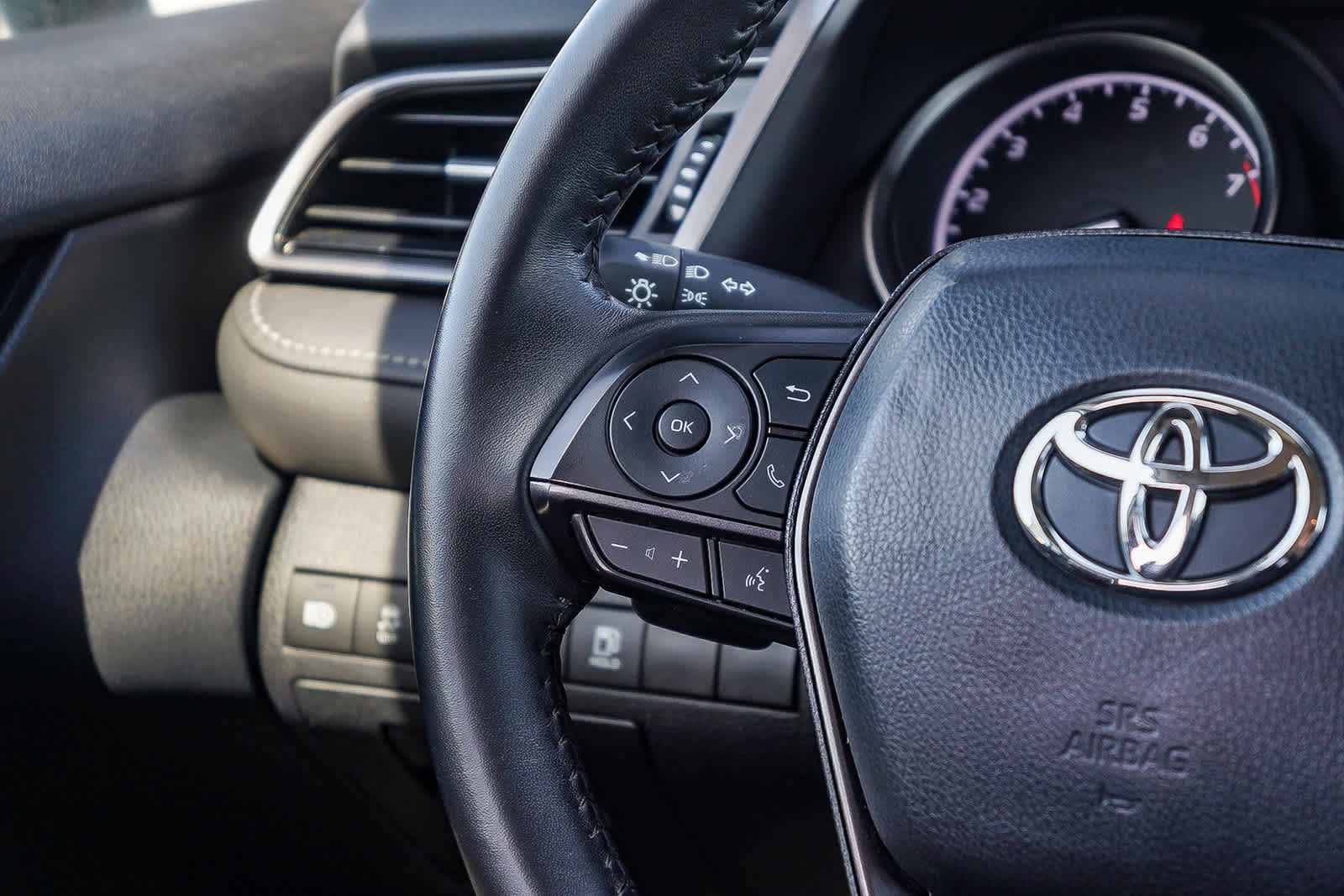 Certified 2024 Toyota Camry SE image 18