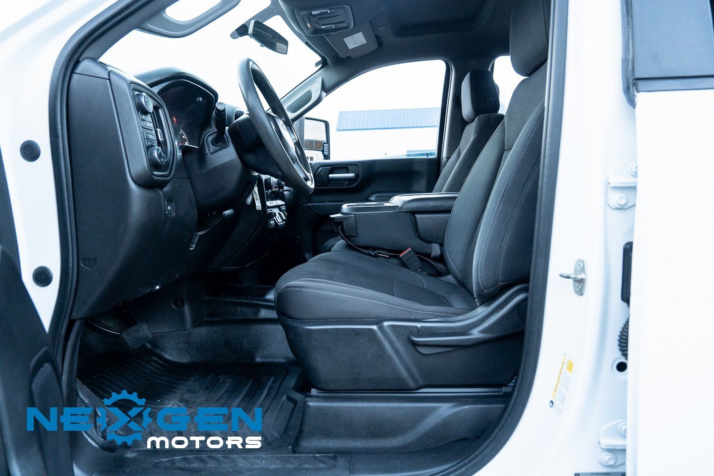 Used 2020 Chevrolet Silverado 2500 W/T image 19