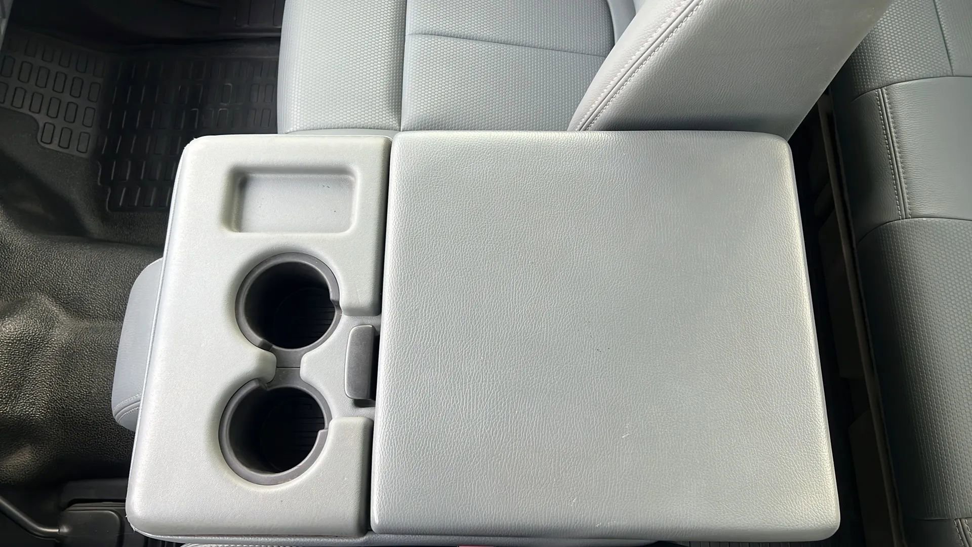 Used 2011 Ford F250 XL image 24