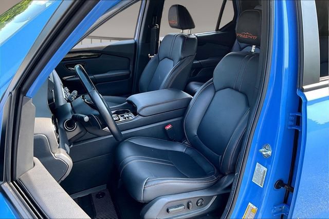 Used 2025 Honda Pilot TrailSport image 20