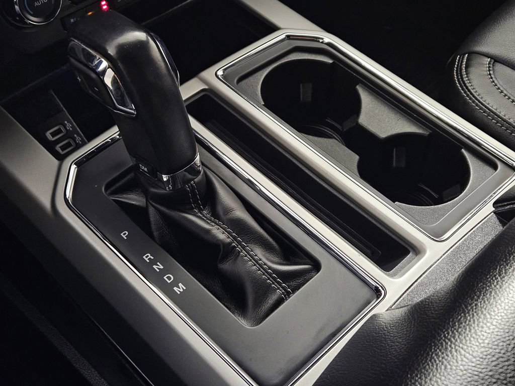 Used 2019 Ford F150 Lariat image 18