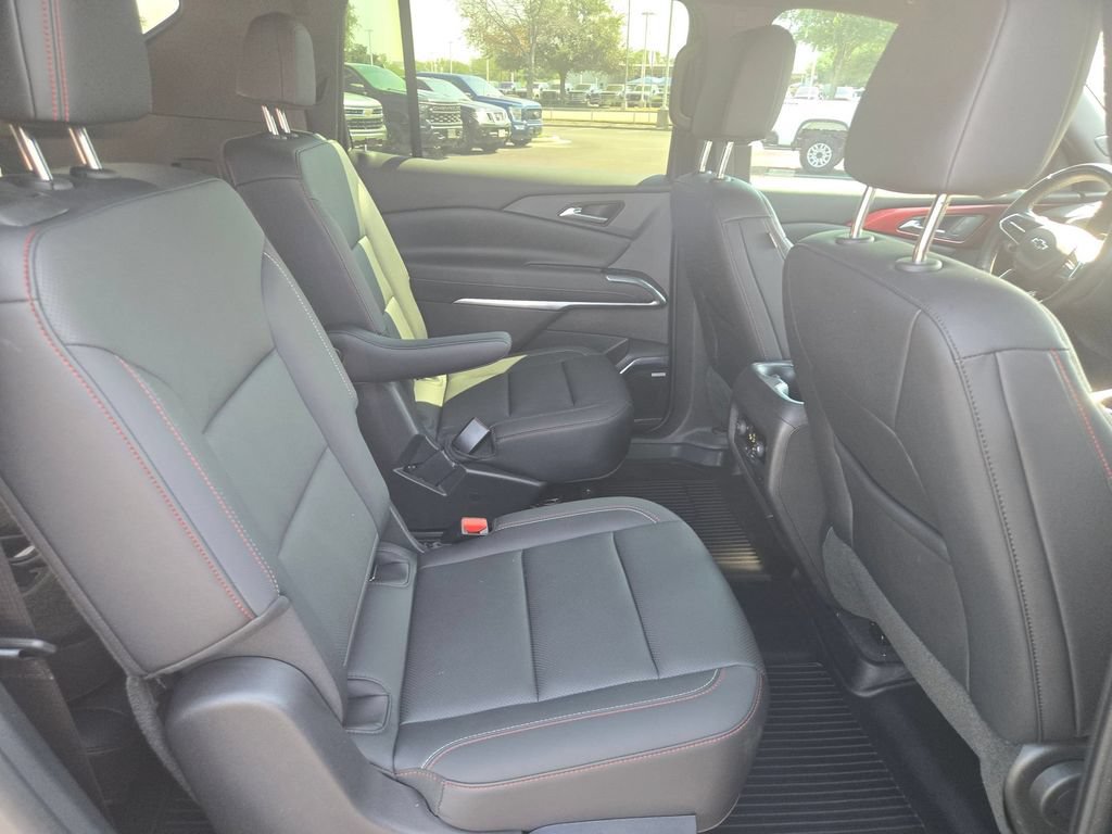 Certified 2025 Chevrolet Traverse Z71 w/ Enhanced Driving Package AWD/4WD image 23