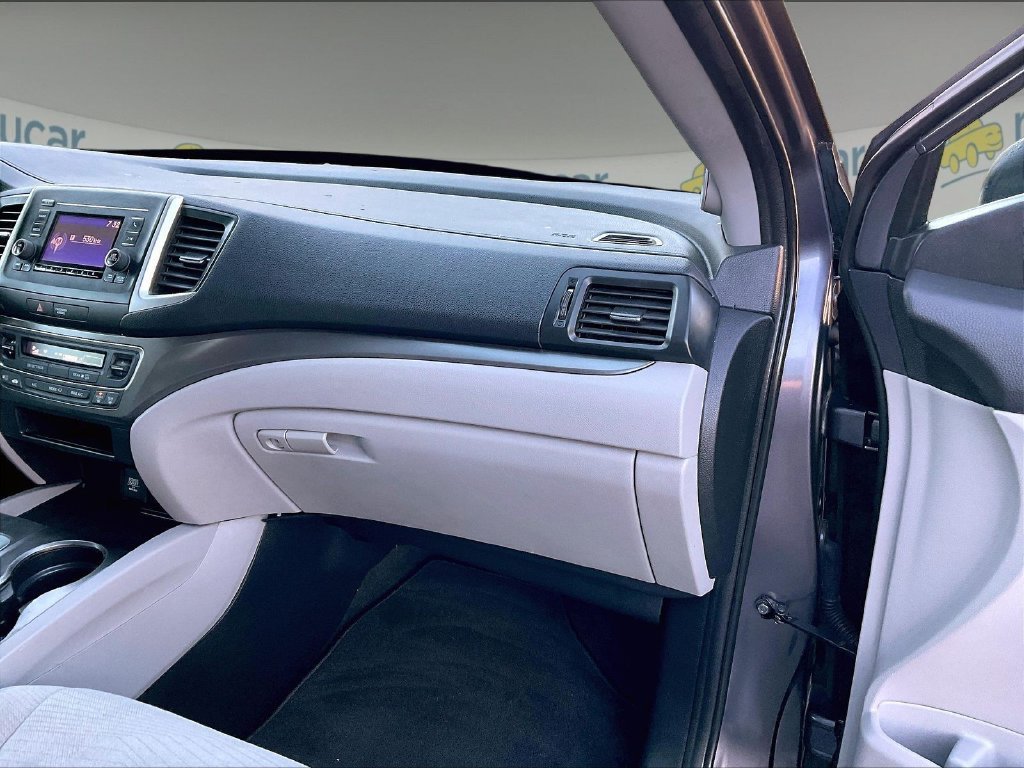 Used 2018 Honda Pilot LX image 13