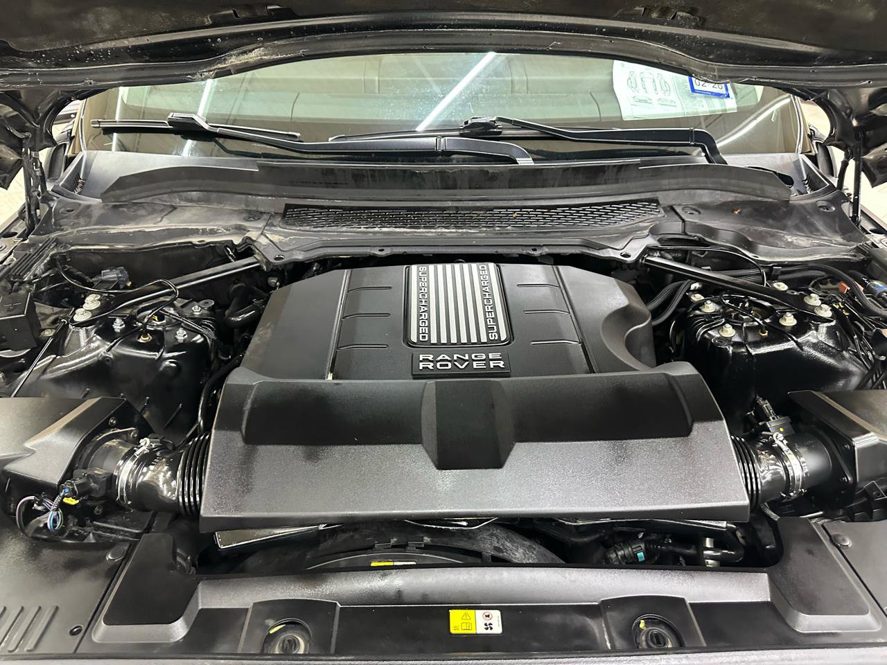 Used 2014 Land Rover Range Rover HSE AWD/4WD image 46