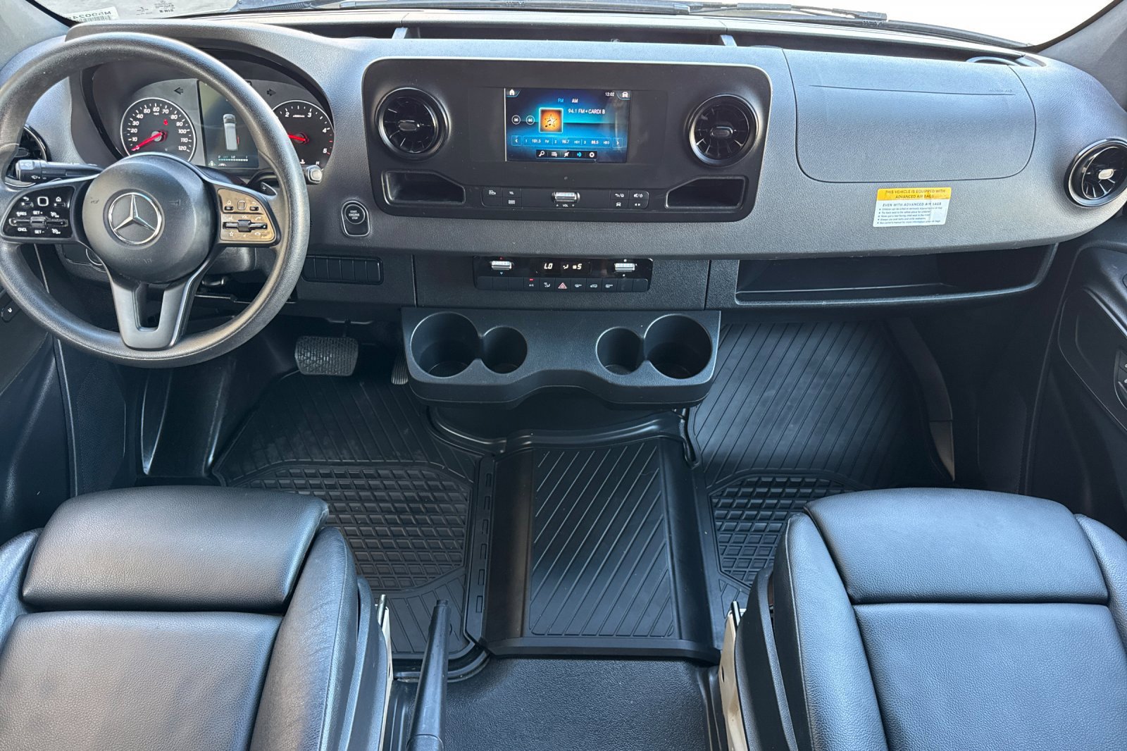 Used 2024 Mercedes-Benz Sprinter 2500 image 14