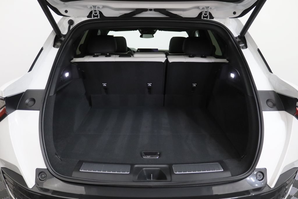 Certified 2024 Acura ZDX A-Spec AWD/4WD image 26