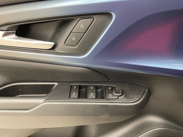 New 2026 Chevrolet Equinox EV LT image 10