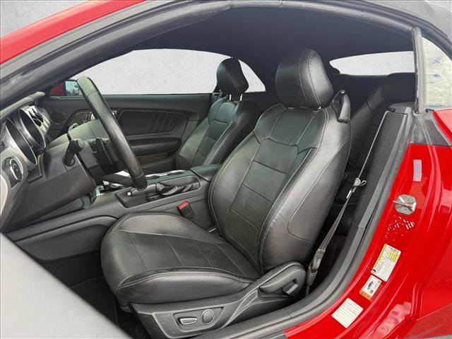 Used 2019 Ford Mustang GT Premium RWD image 11
