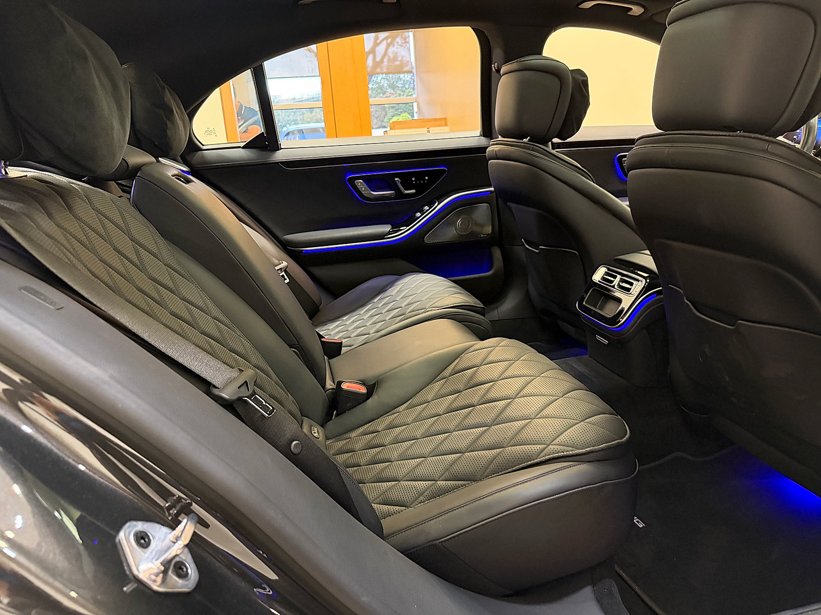 Certified 2023 Mercedes-Benz S 580 4MATIC Sedan image 14