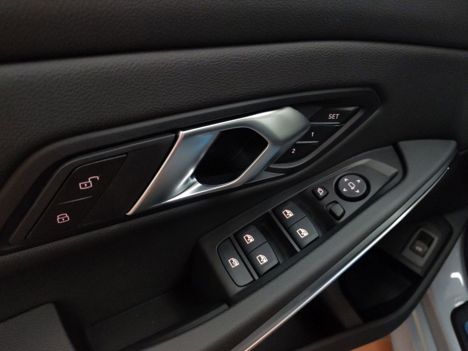 New 2026 BMW 330i xDrive Sedan w/ M Sport Package image 12