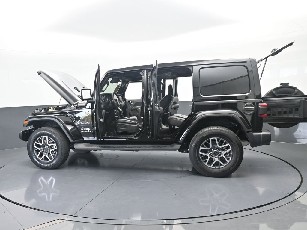 Used 2024 Jeep Wrangler Sahara image 68