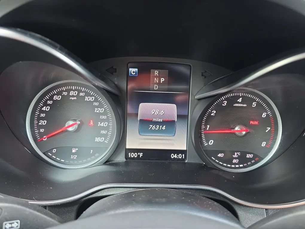 Used 2017 Mercedes-Benz GLC 300 4MATIC image 20
