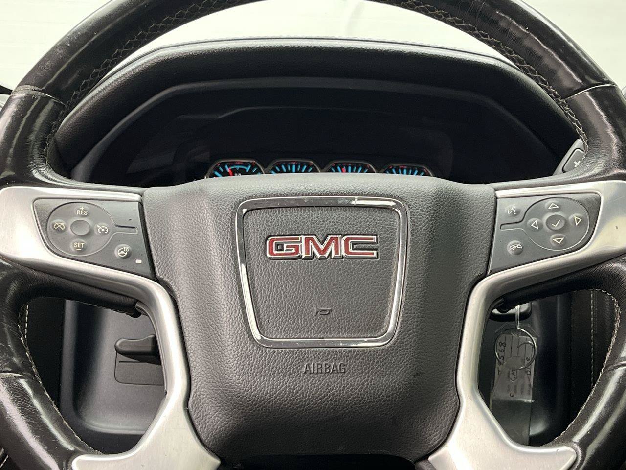 Used 2017 GMC Sierra 1500 SLT w/ SLT Premium Package AWD/4WD image 16