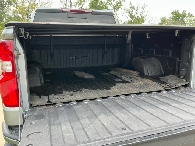 Used 2023 Chevrolet Silverado 1500 RST w/ Convenience Package II AWD/4WD image 11