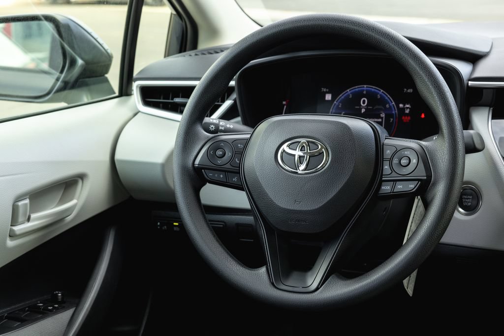 Certified 2026 Toyota Corolla LE w/ LE Premium Package FWD image 27