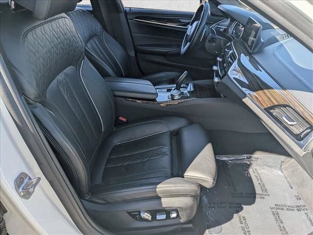 Used 2018 BMW M550i xDrive image 20