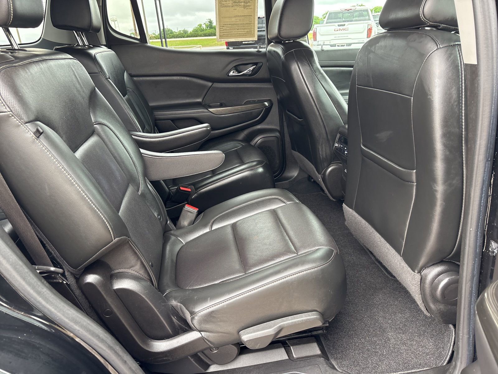 Used 2022 GMC Acadia SLT image 18