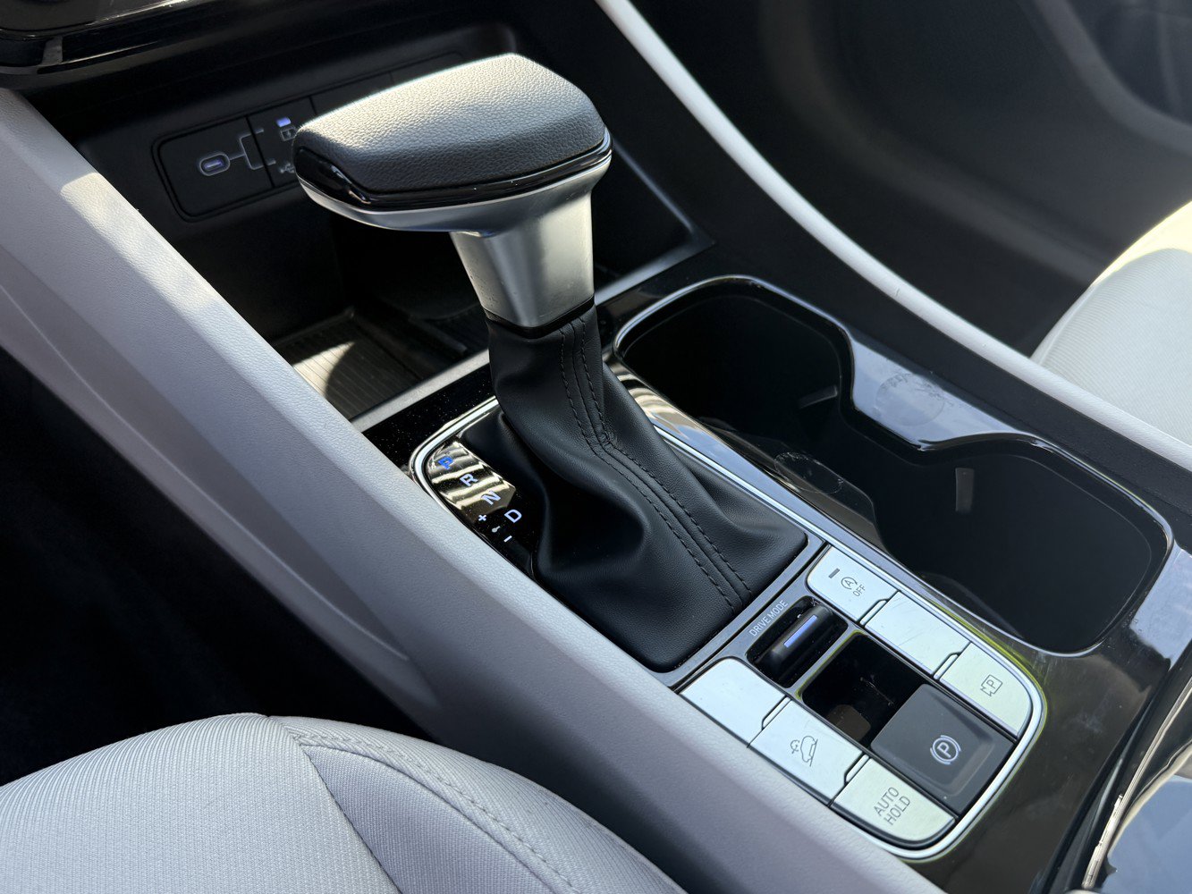 Used 2025 Hyundai Tucson SEL FWD image 13