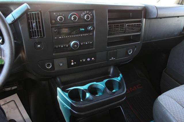 Used 2018 GMC Savana 2500 Extended RWD image 11