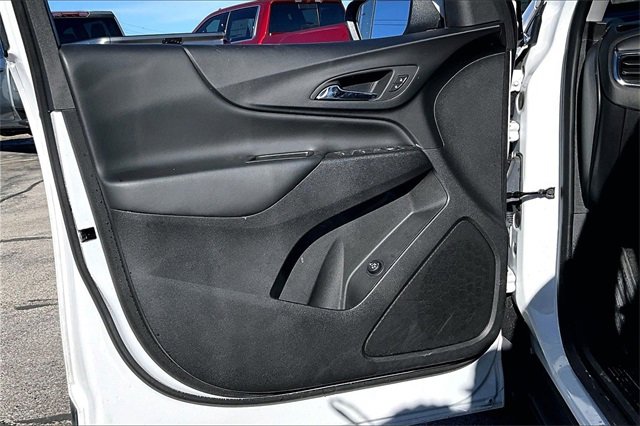 Used 2024 Chevrolet Equinox LT w/ LPO, Floor Liner Package image 20