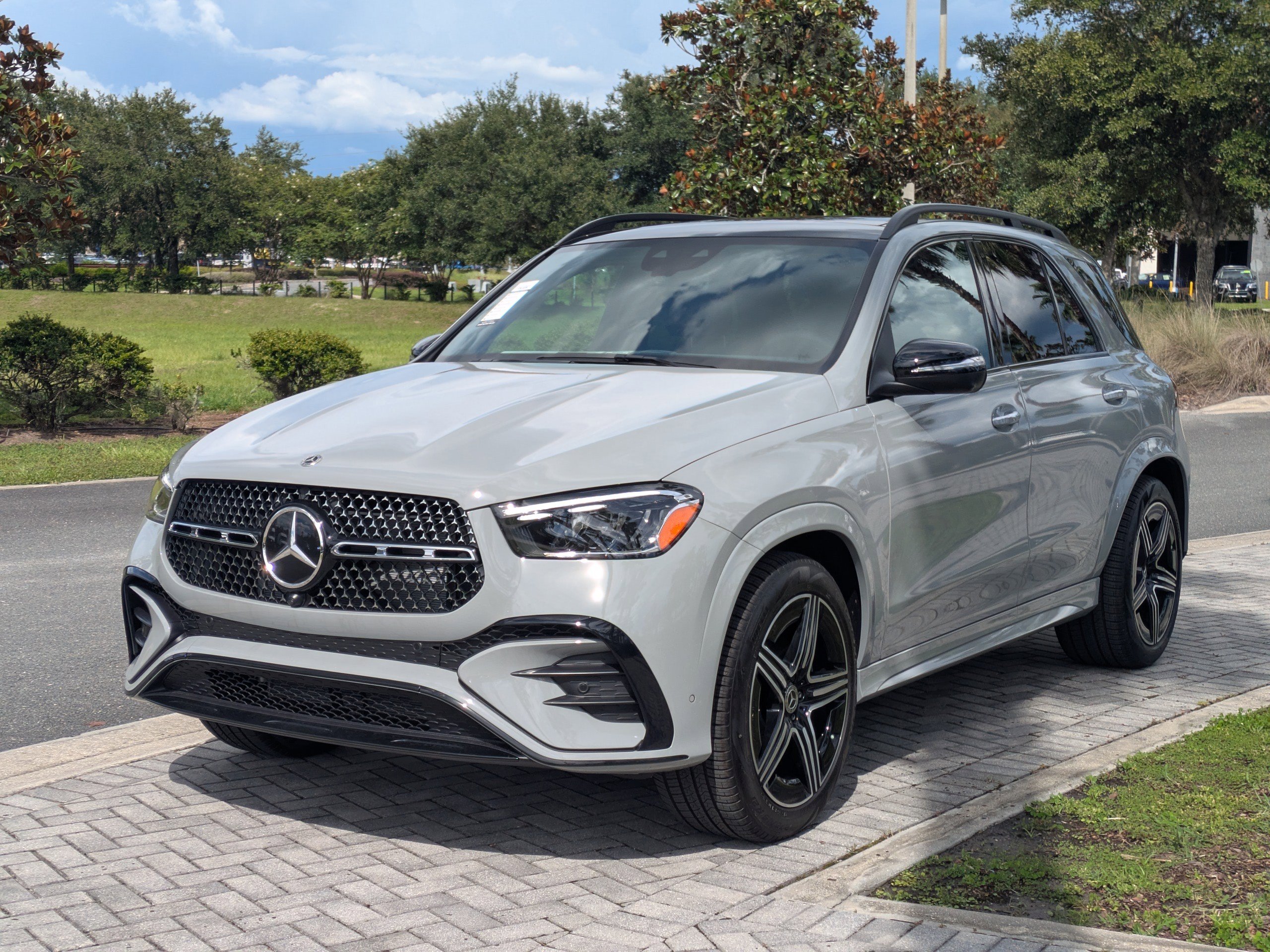 New 2025 Mercedes-Benz GLE 450 4MATIC image 10