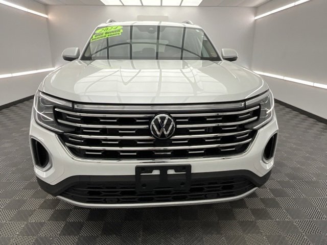 Used 2024 Volkswagen Atlas SEL image 2