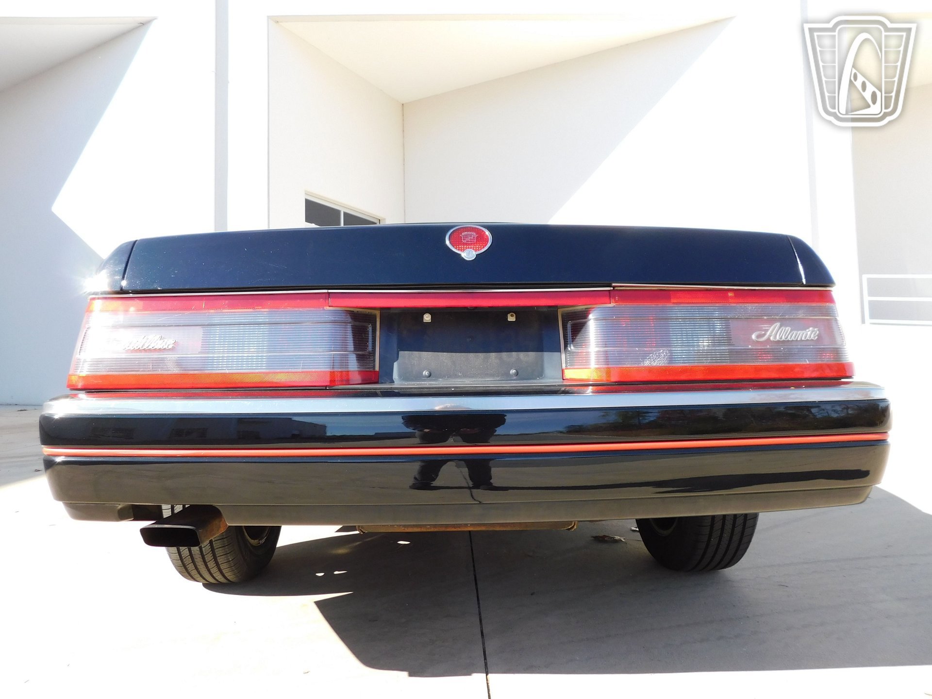 Used 1989 Cadillac Allante FWD image 21
