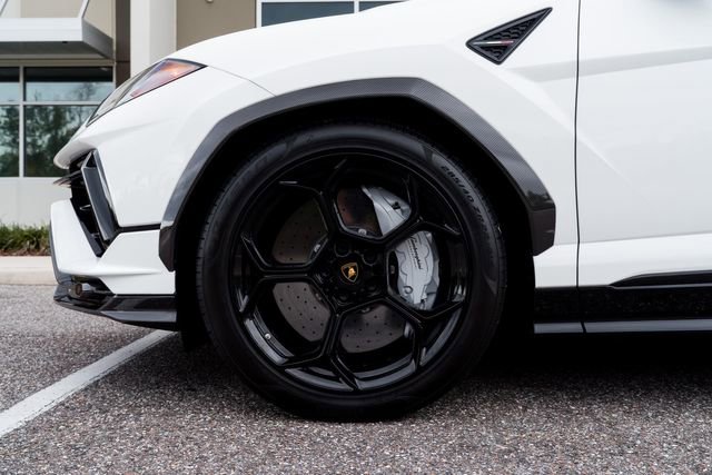 Used 2024 Lamborghini Urus Performante image 17