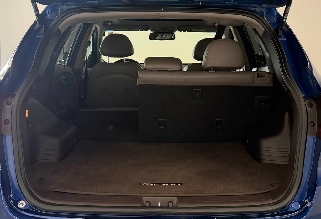 Used 2014 Hyundai Tucson Limited w/ Technology Package 02 FWD image 28