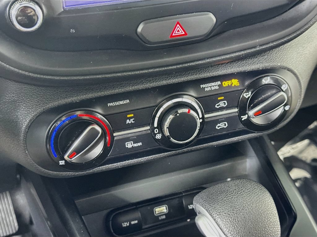 Used 2023 Kia Soul LX FWD image 29