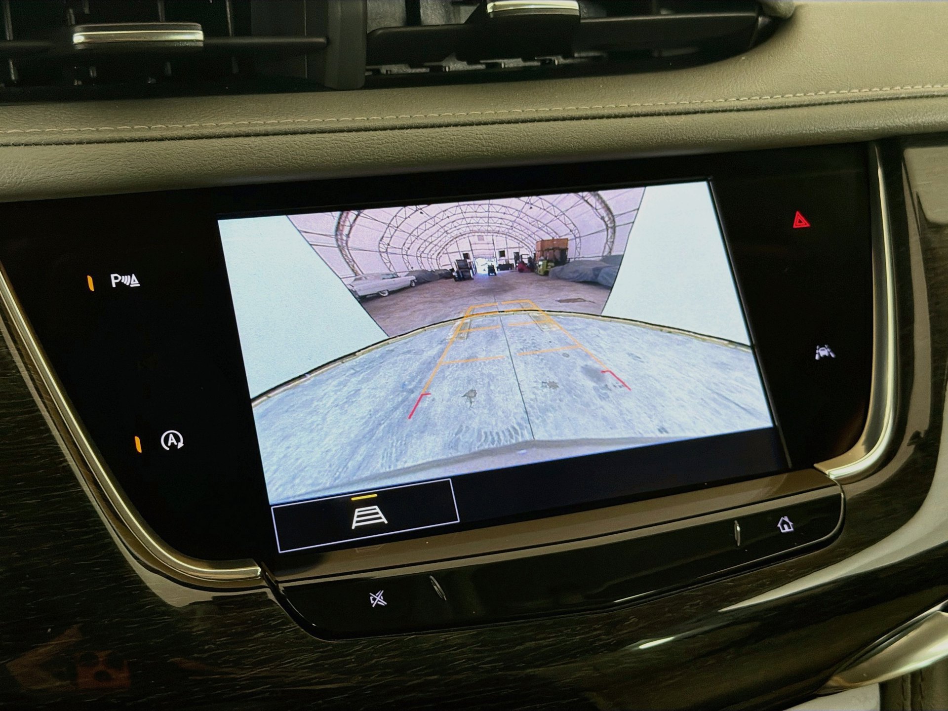 Used 2023 Cadillac XT6 Premium Luxury FWD image 36