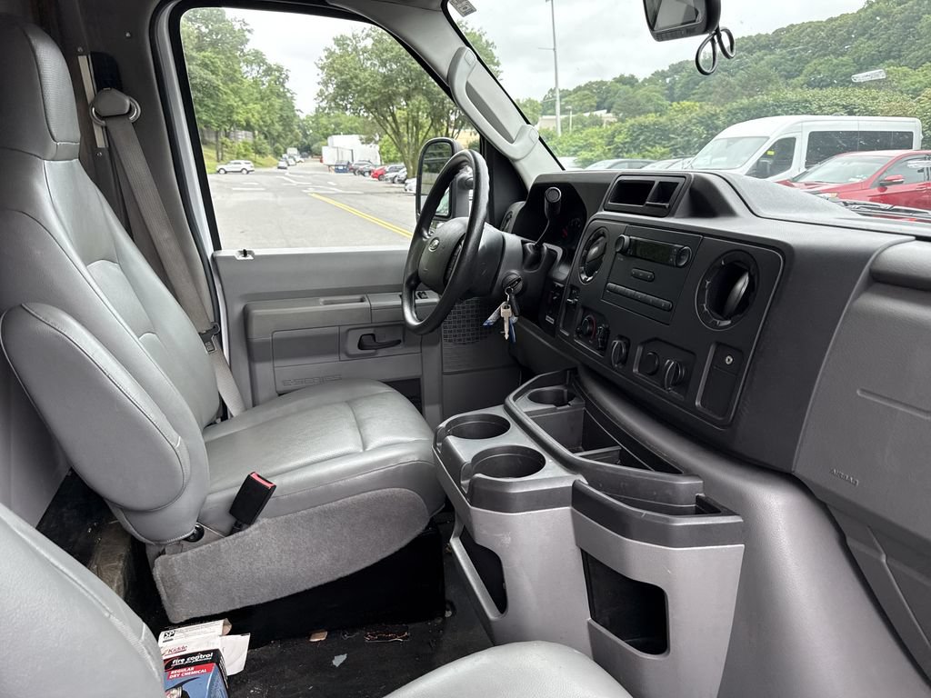 Used 2019 Ford E-350 and Econoline 350 Super Duty w/ Power Windows & Locks Group RWD image 20