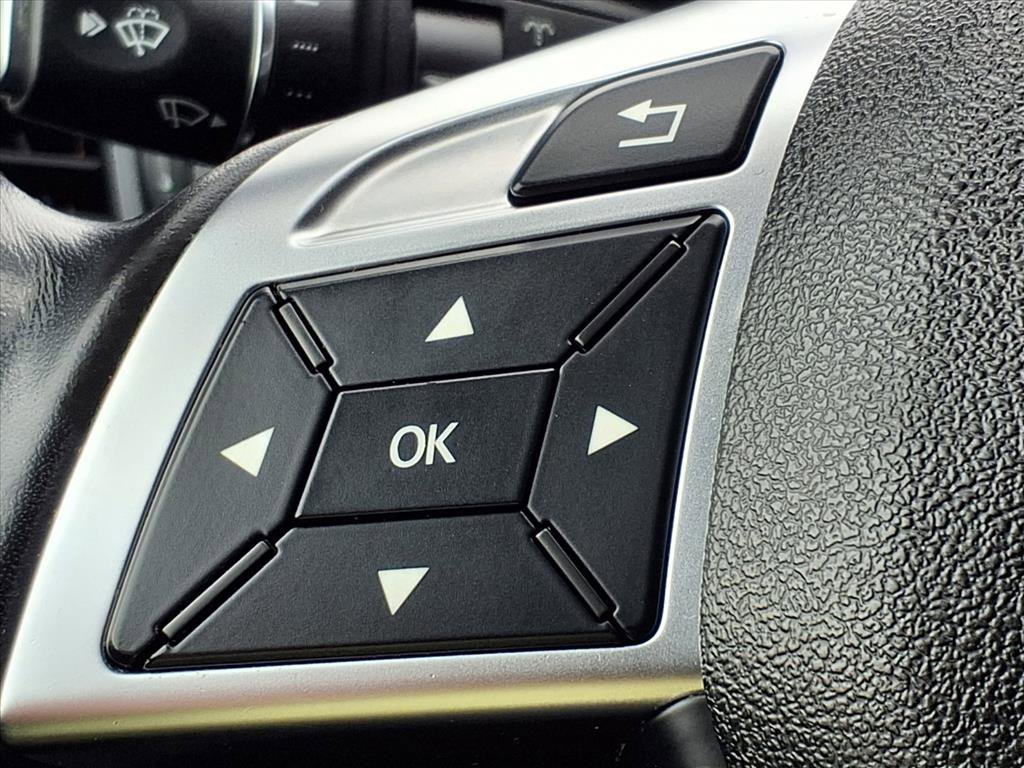 Used 2015 Mercedes-Benz GL 450 4MATIC image 16