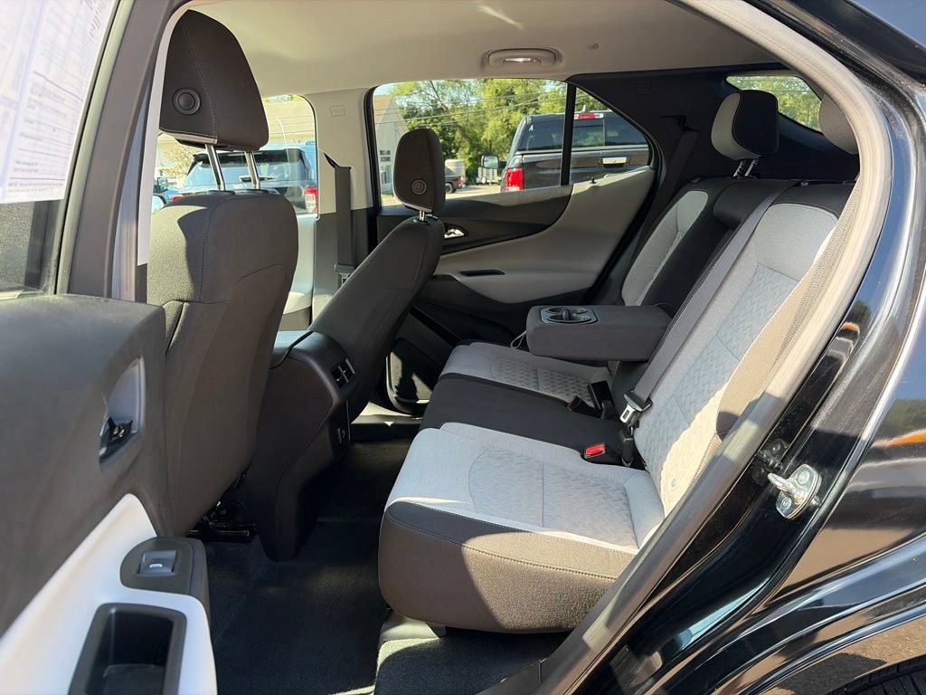 Used 2024 Chevrolet Equinox LS w/ LS Convenience Package AWD/4WD image 17
