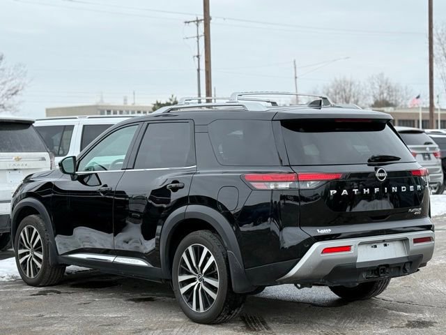Used 2023 Nissan Pathfinder Platinum w/ Cargo Package image 45
