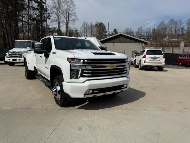Used 2023 Chevrolet Silverado 3500 High Country AWD/4WD image 13