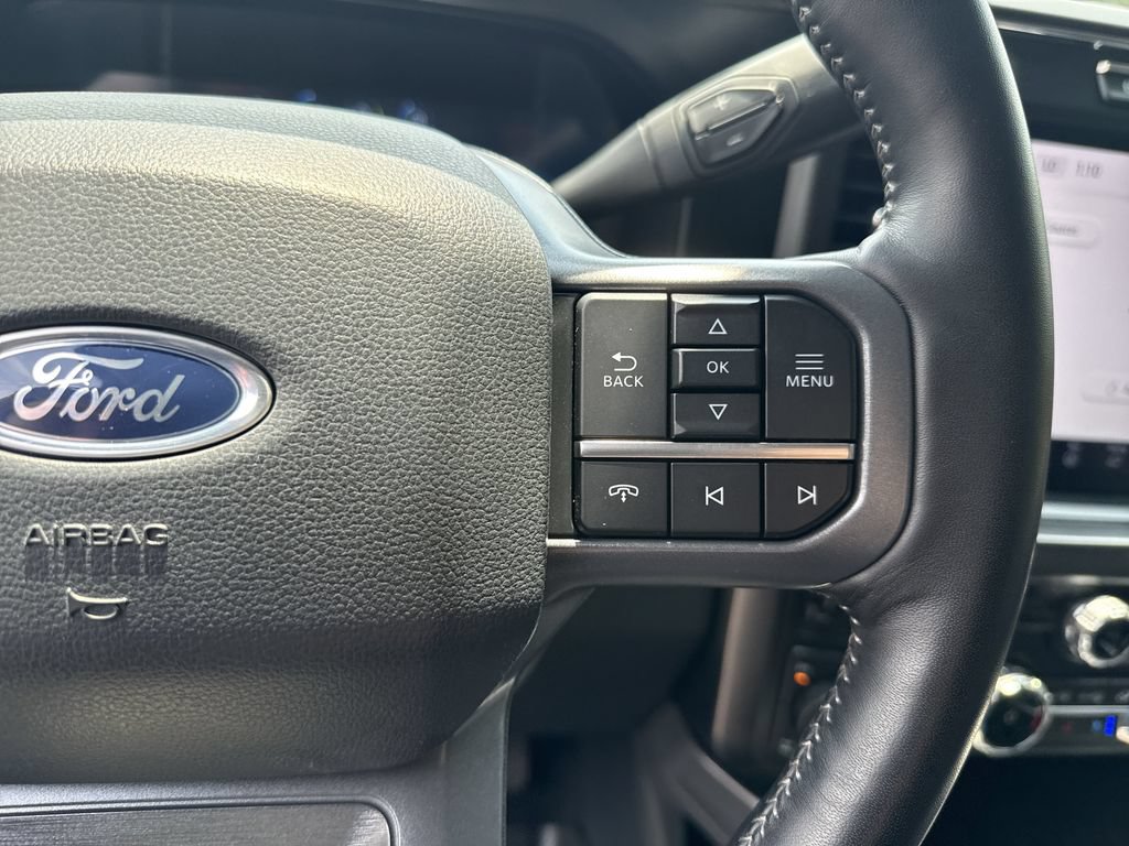 Used 2024 Ford F350 Lariat w/ Lariat Ultimate Package AWD/4WD image 26