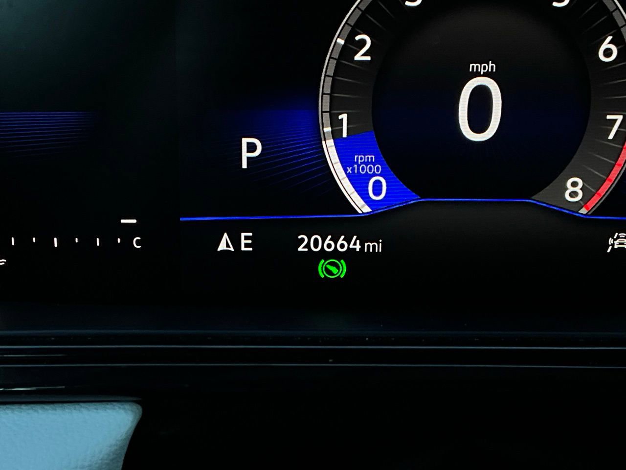 Used 2025 Volkswagen Taos S image 37