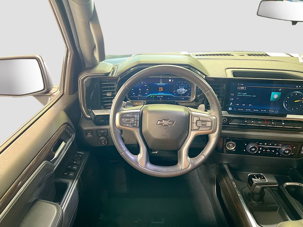 Used 2023 Chevrolet Silverado 1500 RST AWD/4WD image 21